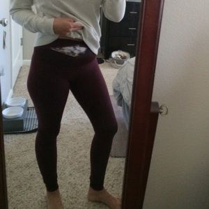 Lululemon Hi-Rise *reversible* Wunder Under pants