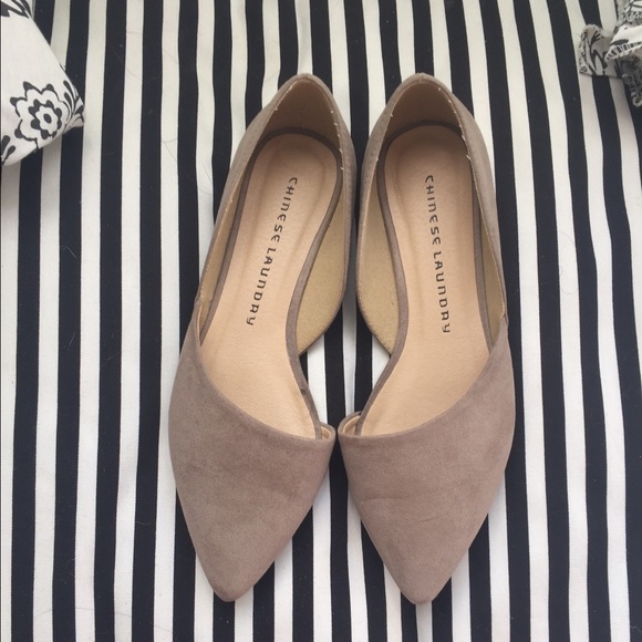 Chinese laundry pointed flats