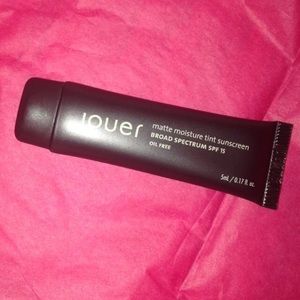 SPF 15 Matte Tint Sunscreen