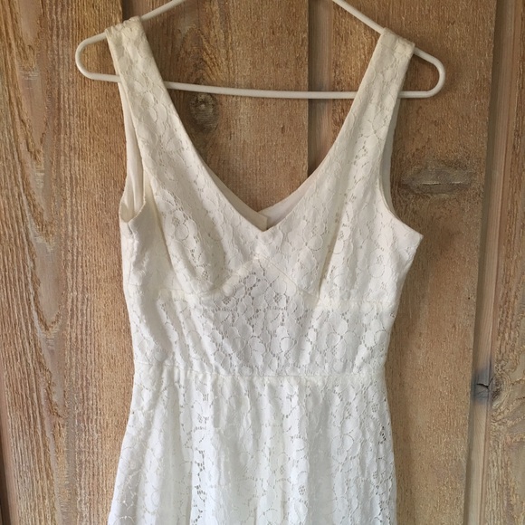 Adorable white sun dress - Picture 4 of 4