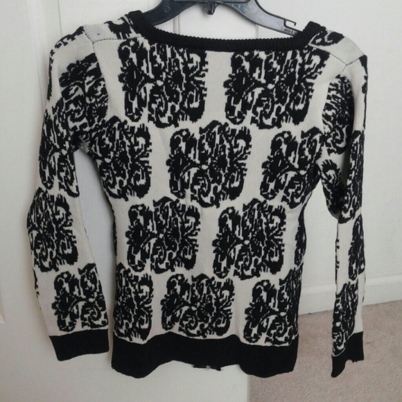 Cardigan - Picture 2 of 2