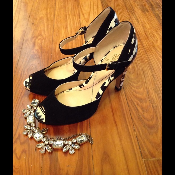 Isolá Rribal print heels - Picture 2 of 2