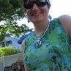 Meet your Posher, Christine