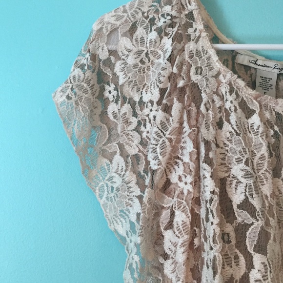 American Rag lace top - Picture 2 of 3