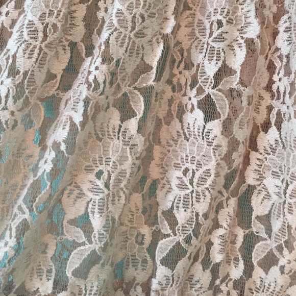 American Rag lace top - Picture 3 of 3
