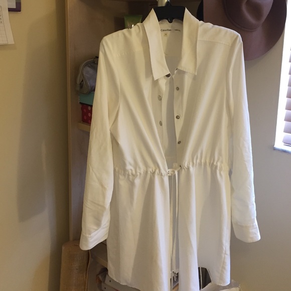 Long sleeve belted buttoned shirtdress