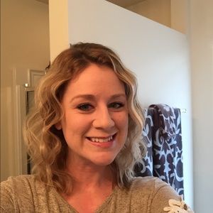 Meet your Posher, Michele