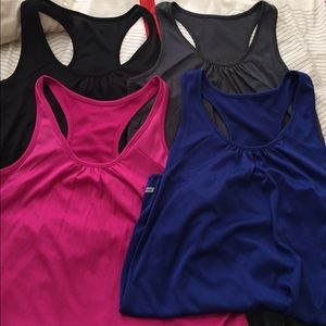 Danskin athletic tops