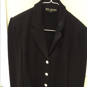 St, John Evening Wear