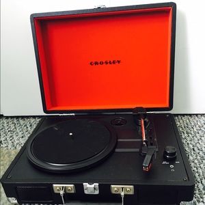 Crosley  Modern Record Player