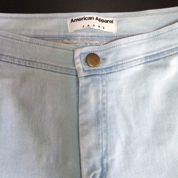 Light Blue High Waisted Jeans