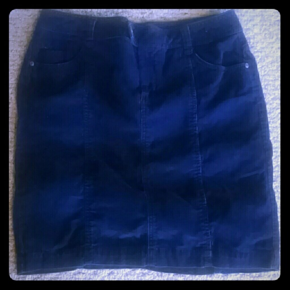 Corduroy skirt