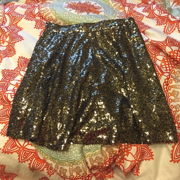 Gold sequence skirt