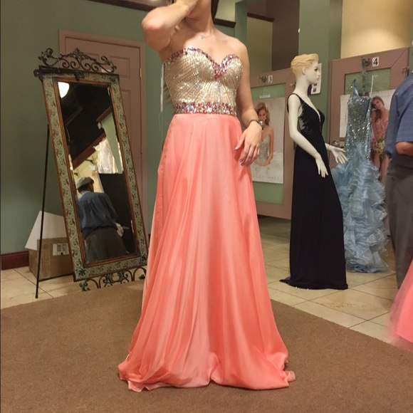Sherri Hill 2016 prom dress - Picture 2 of 2
