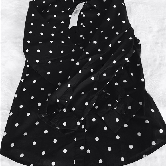 NWT Tommy Hilfiger button down shirt - Picture 3 of 4