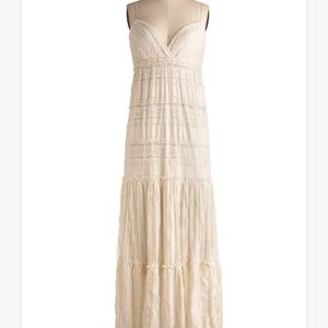 White lace maxi dress