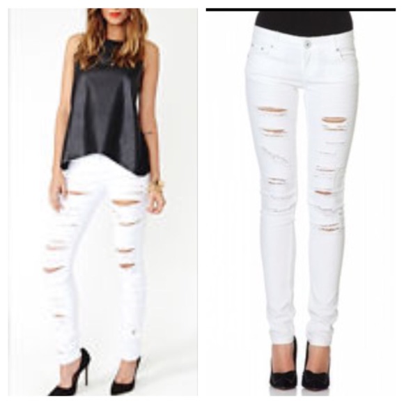 Favorite skinny shredded white jeans SALE - Picture 2 of 4