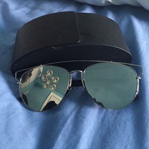 Dior look alike silver mirrored sunglasses
