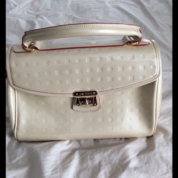 Arcadia Handbag