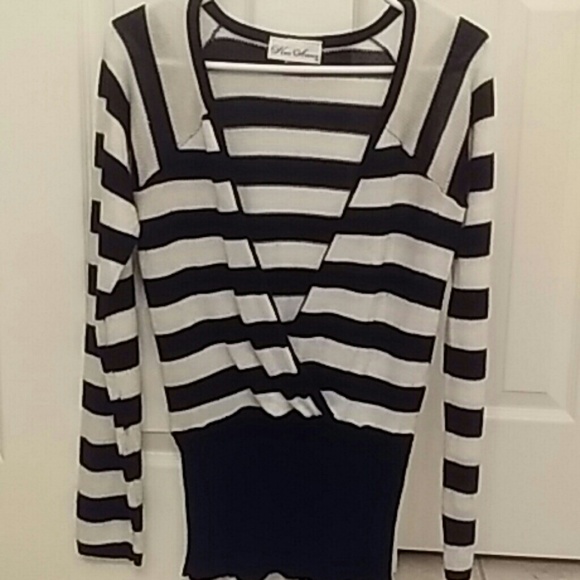 Women's sweater