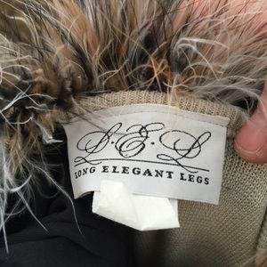 Long Elegant Legs Sweaters - Long Elegant Legs Sweater with fur trim Long Elegant Legs Sweaters - Long Elegant Legs Sweater with fur trim
