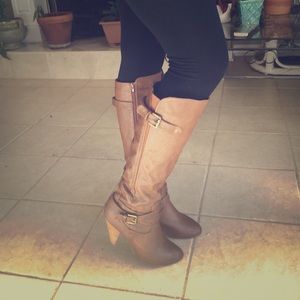 Cute fall boots!