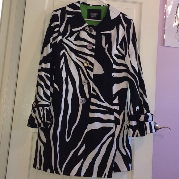 Jackets & Blazers - Beautiful Zebra Print Black & White Spring Jacket