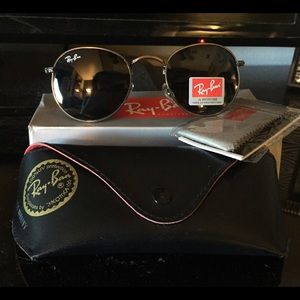 Ray-Ban Round Metal Sunglasses -BRAND NEW!