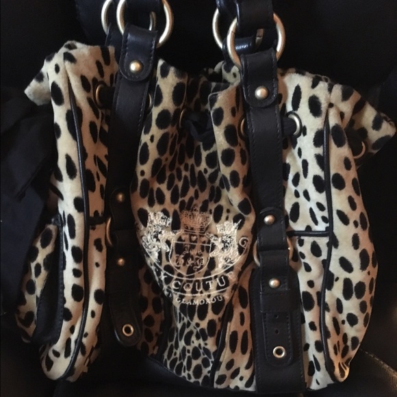 Juicy Couture Handbags - Juicy Couture Cheetah Daydreamer