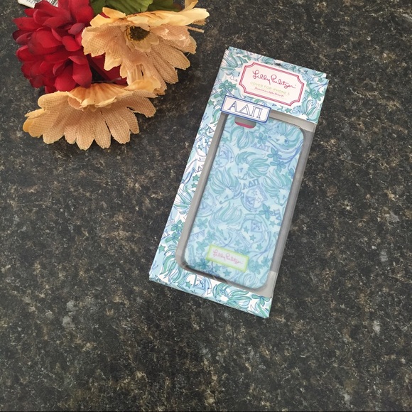 Lilly Pulitzer Lea The Lion case