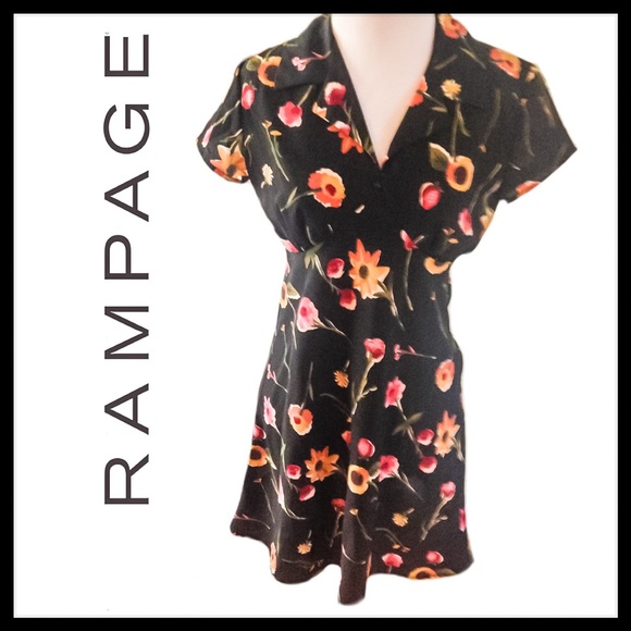 Black short sleeved flowered dress