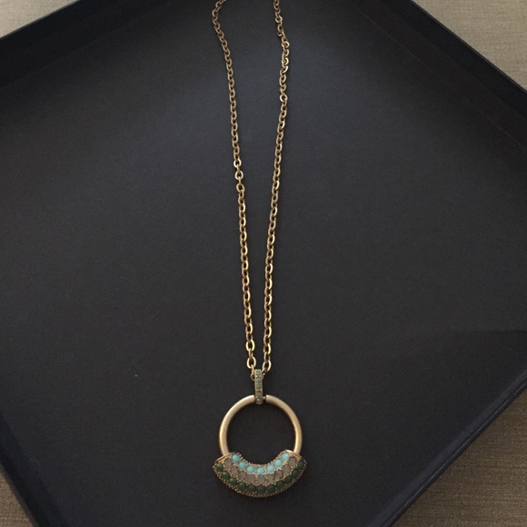 ✨SOLD!!✨Lia Sophia long necklace✨SOLD!!✨