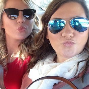 Meet your Posher, Kaitlyn