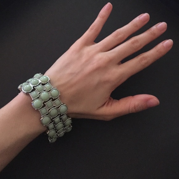 ✨SOLD!!✨Lia Sophia bracelet✨SOLD!!✨
