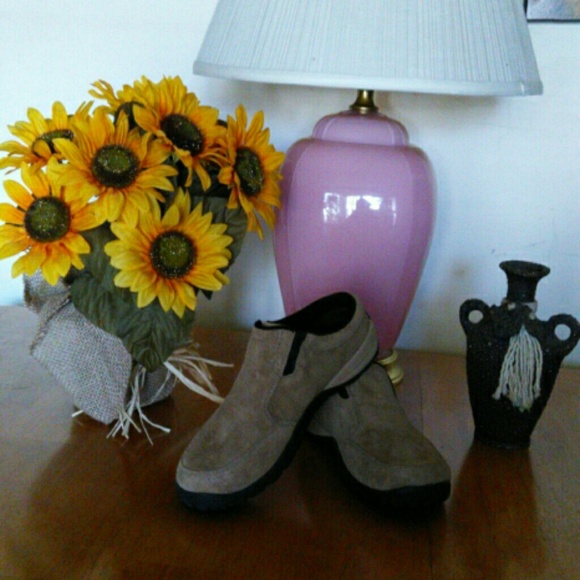 Cabela's Suede Slip On Shoes