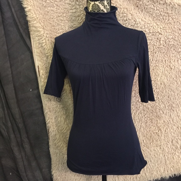 Ben and Lucia Fitted top in Dark Royal Blue Sz S