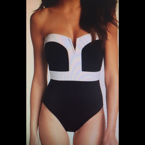 One piece bathing suit