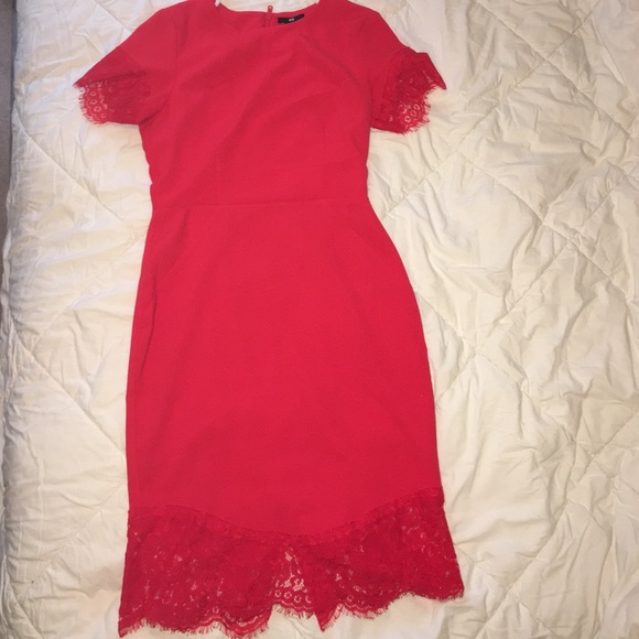 Red dress with lace perfect for valentines day💋