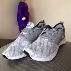 Under Armour Flow RN Twist Running MEN shoes
