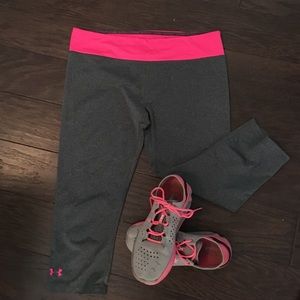 Under Armour gray and pink Capris