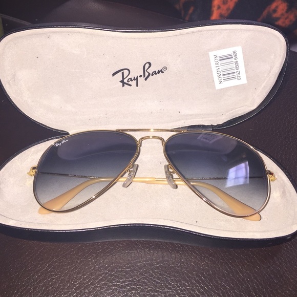 Ray Ban Aviators 💙💙