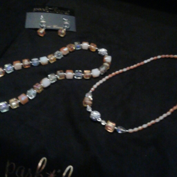 Foursquare necklace Amber Magnetic Park Lane - Picture 3 of 4