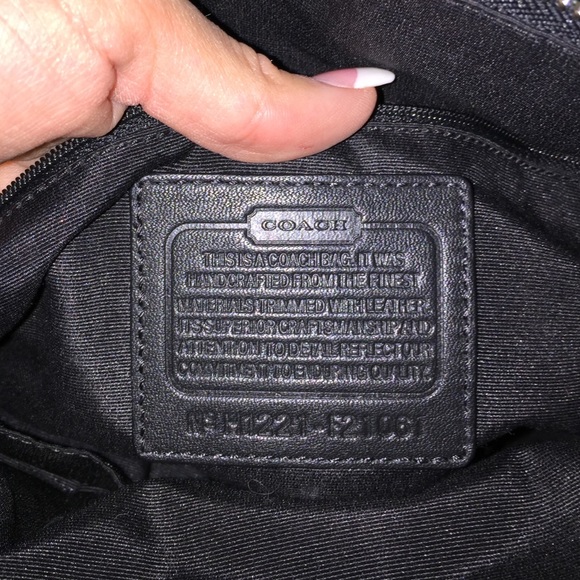 Sold Ⓜ️ - Picture 2 of 4