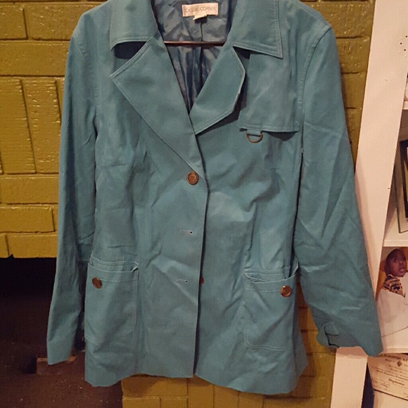 Quarter length Trench Coat