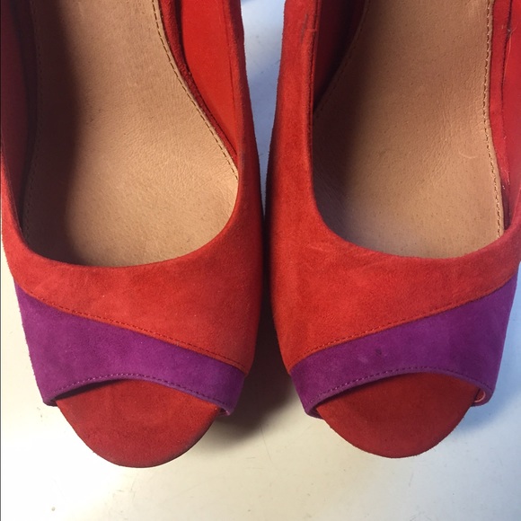 H by Halston platform pumps - Picture 4 of 4