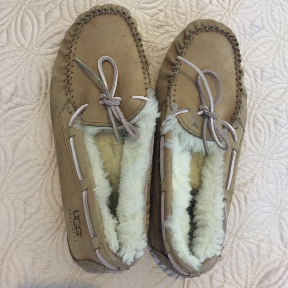 chestnut UGG moccasin
