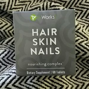 It Works Hair Skin Nails