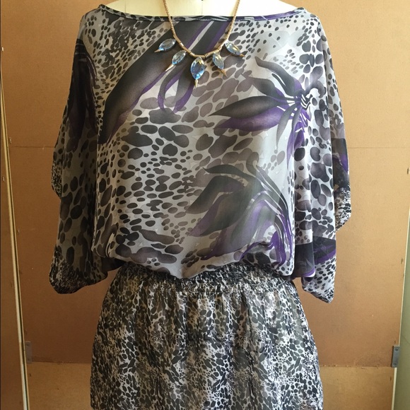 Max Azria Cheetah and floral print top - Picture 1 of 4