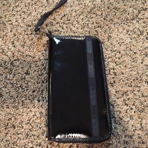 LeSportSac wallet/wristlet