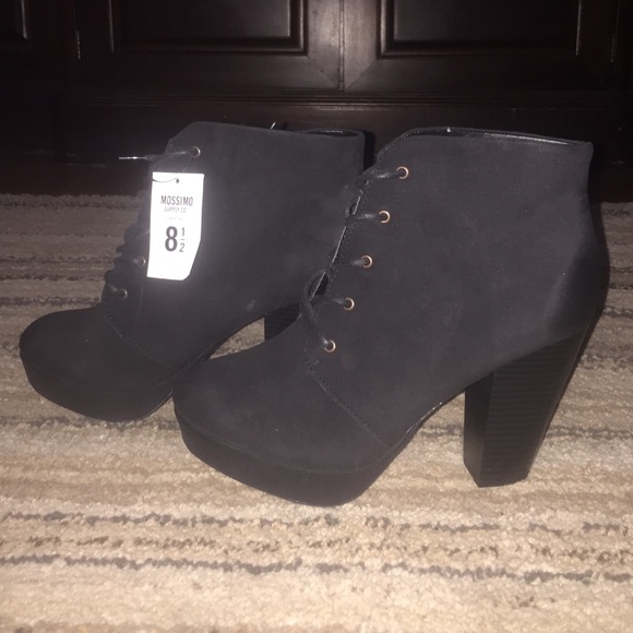 Black felt thick high heel shoes
